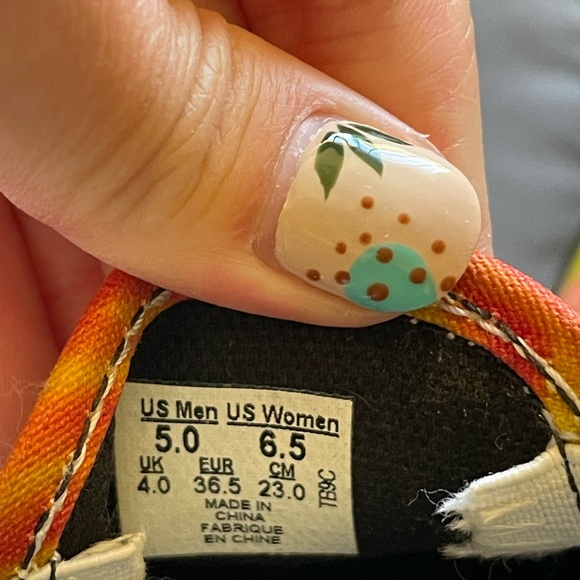 NWT | Vans Tie-Dye Sneakers